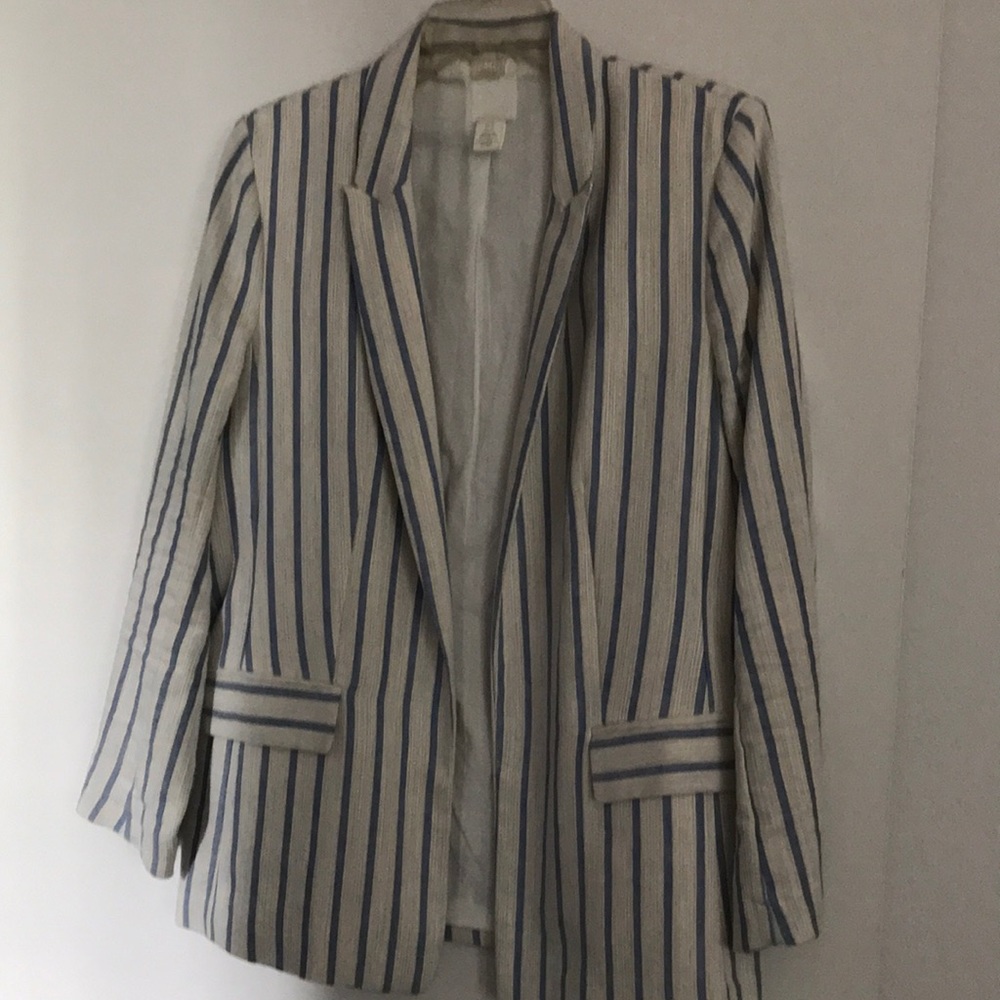 H&M blazer blue and white stripped light weight material sz 10